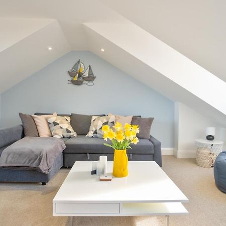 Stylish Herne Bay Apartment By The Sea Bagian luar foto